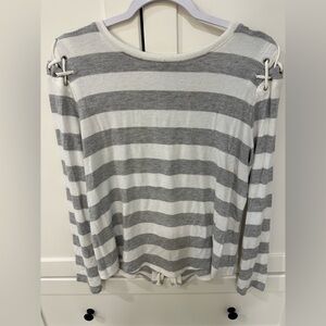 Generation Love shirt M